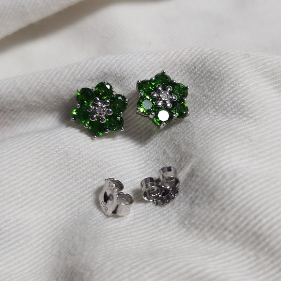 Green Chrome Diopside Rhodium Over Sterling Silver Earrings 1.41ctw - Picture 6 of 7